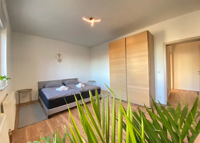 Apartament Hochwertige Mit 7qm Balkon, Netflix, Kaffeeautomat, Rainshower Bad