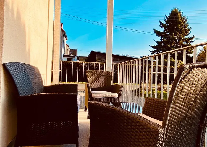 Apartament Hochwertige Mit 7qm Balkon, Netflix, Kaffeeautomat, Rainshower Bad